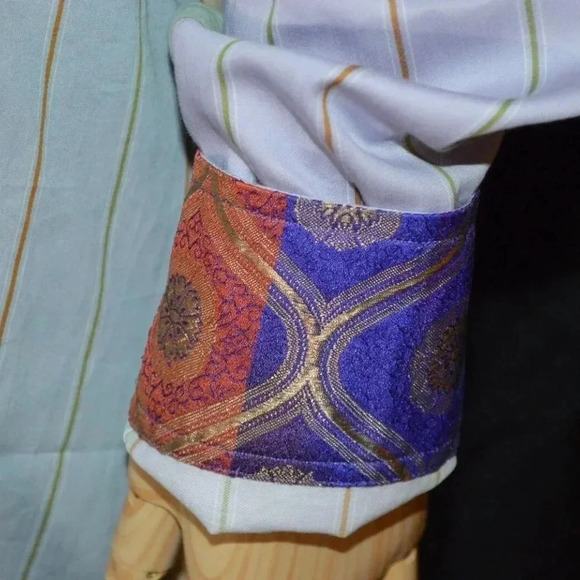 Robert Graham Pastel Multi-Color Striped Floral - Picture 5 of 8